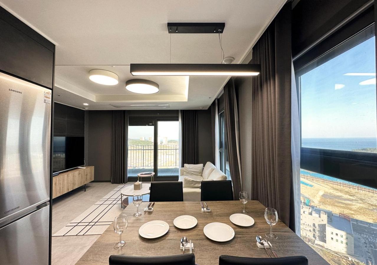 Y Collection By Uh Flat Osiria Apart otel Busan Dış mekan fotoğraf