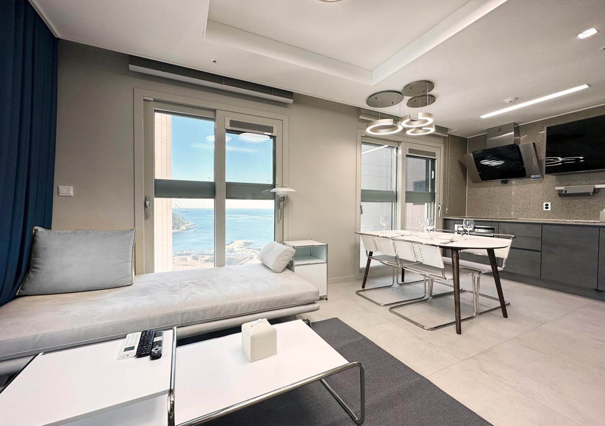 Y Collection By Uh Flat Osiria Apart otel Busan Dış mekan fotoğraf