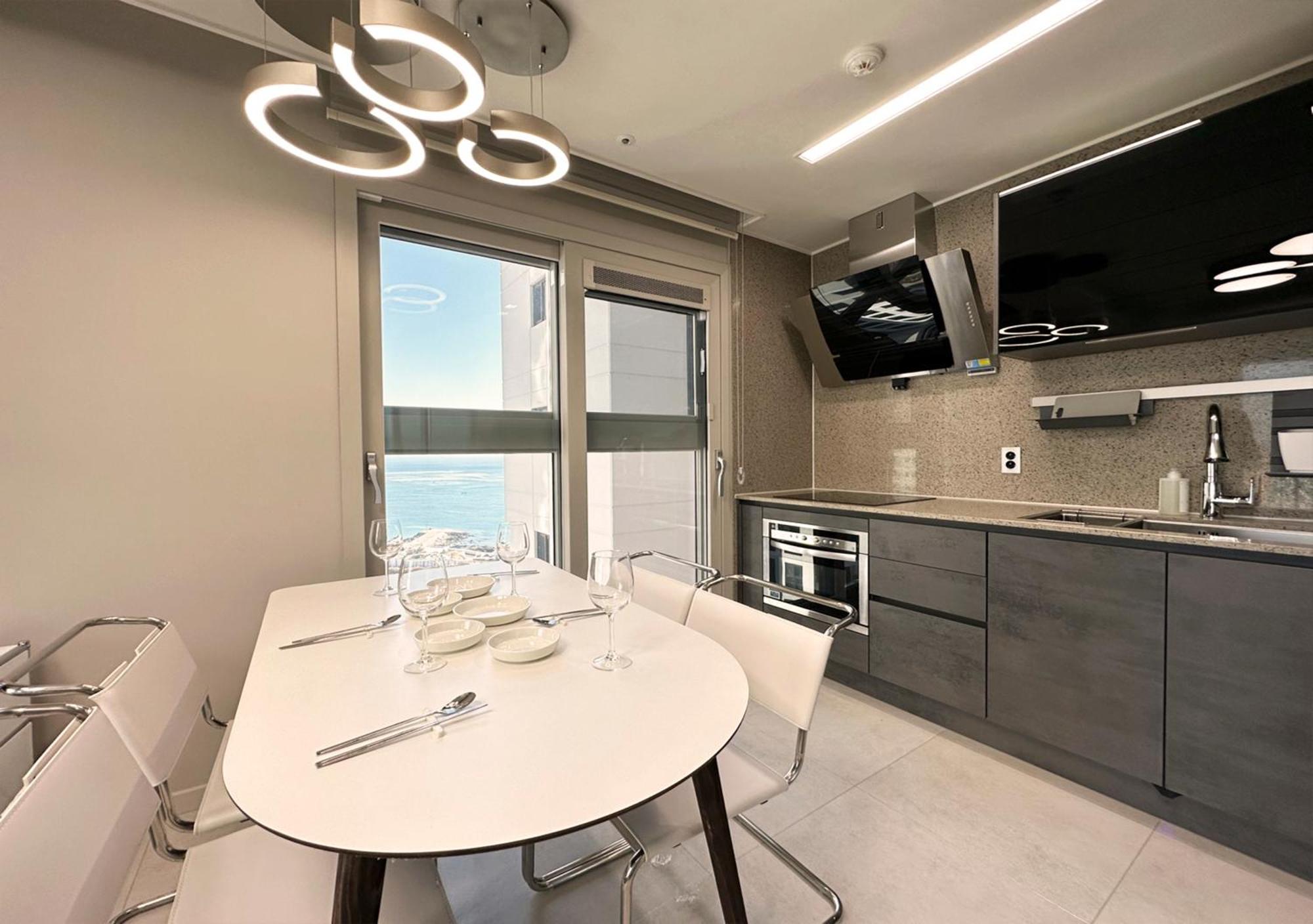 Y Collection By Uh Flat Osiria Apart otel Busan Dış mekan fotoğraf